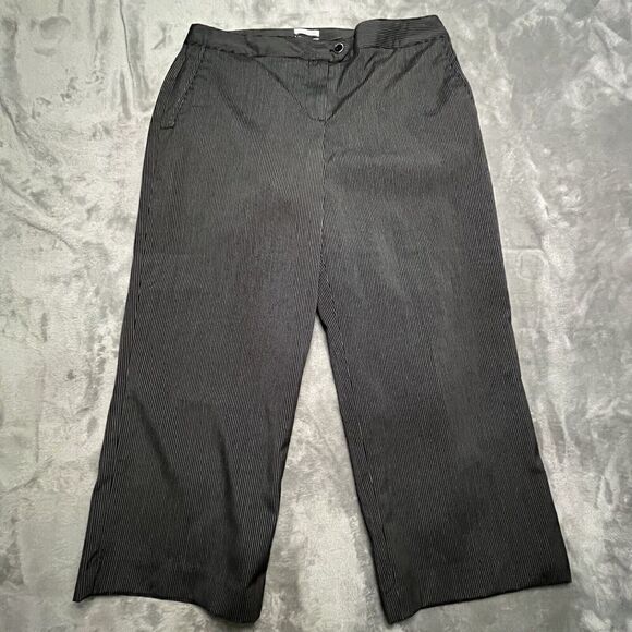 Izod Performx Womens Capri Pants Size 6 Black Pinstripe Stretch Crop UPF 50 Golf - Picture 1 of 11